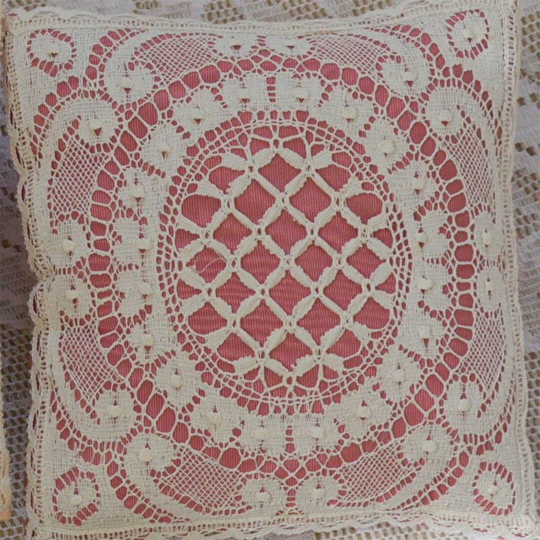 gift_pillow.jpg